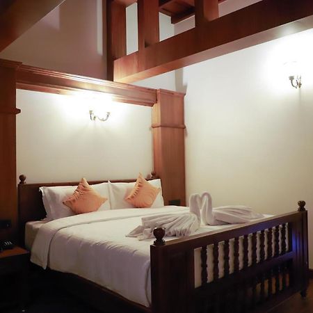 Surya Heritage Hotels Kannur Exteriör bild