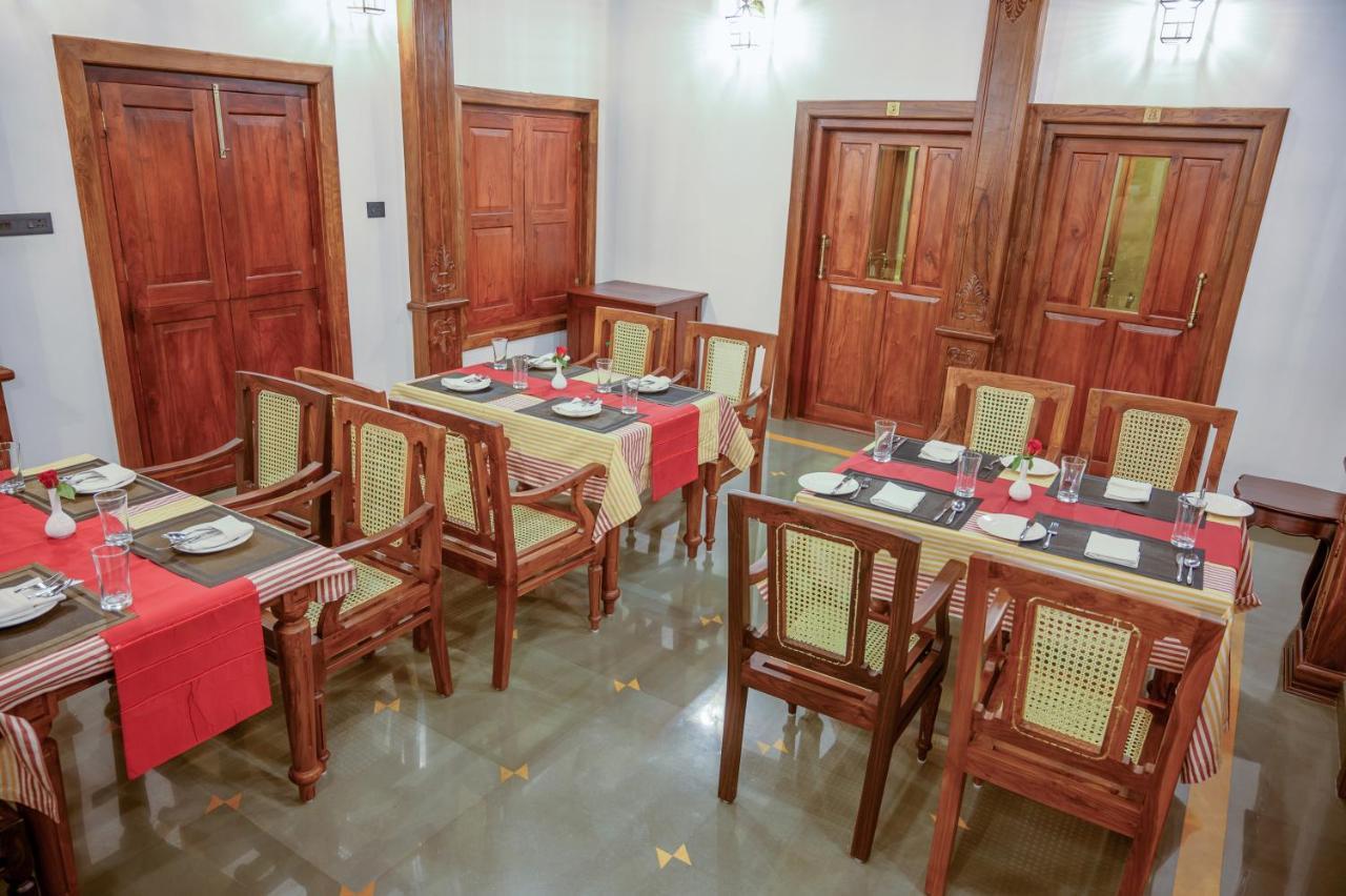Surya Heritage Hotels Kannur Exteriör bild