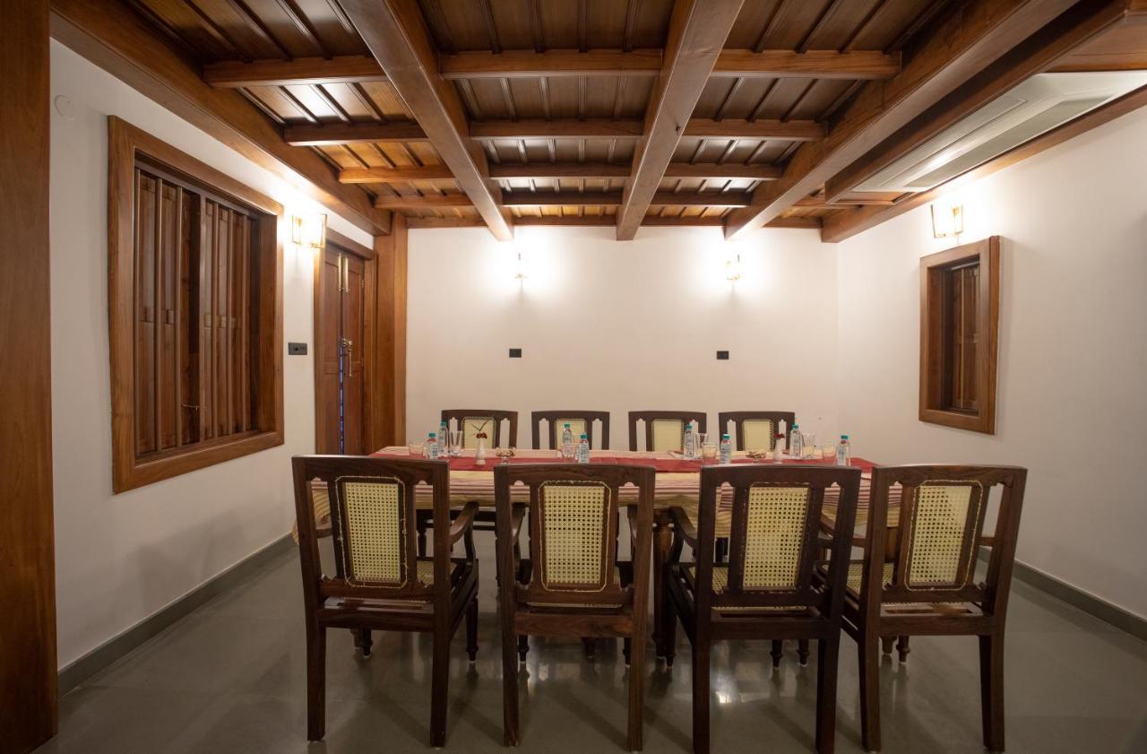 Surya Heritage Hotels Kannur Exteriör bild
