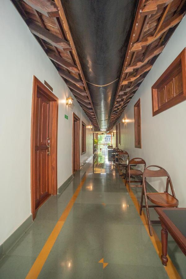 Surya Heritage Hotels Kannur Exteriör bild